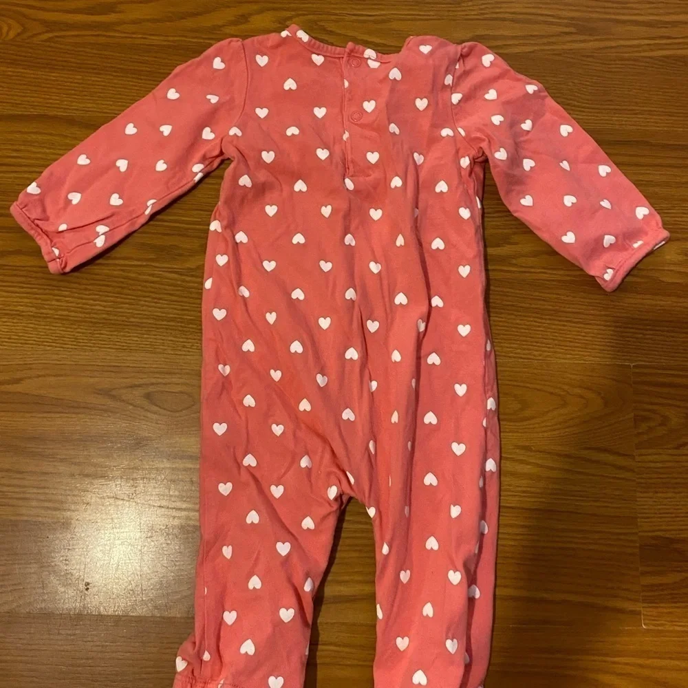 Carter’s Jumper size 12 Months (DO)